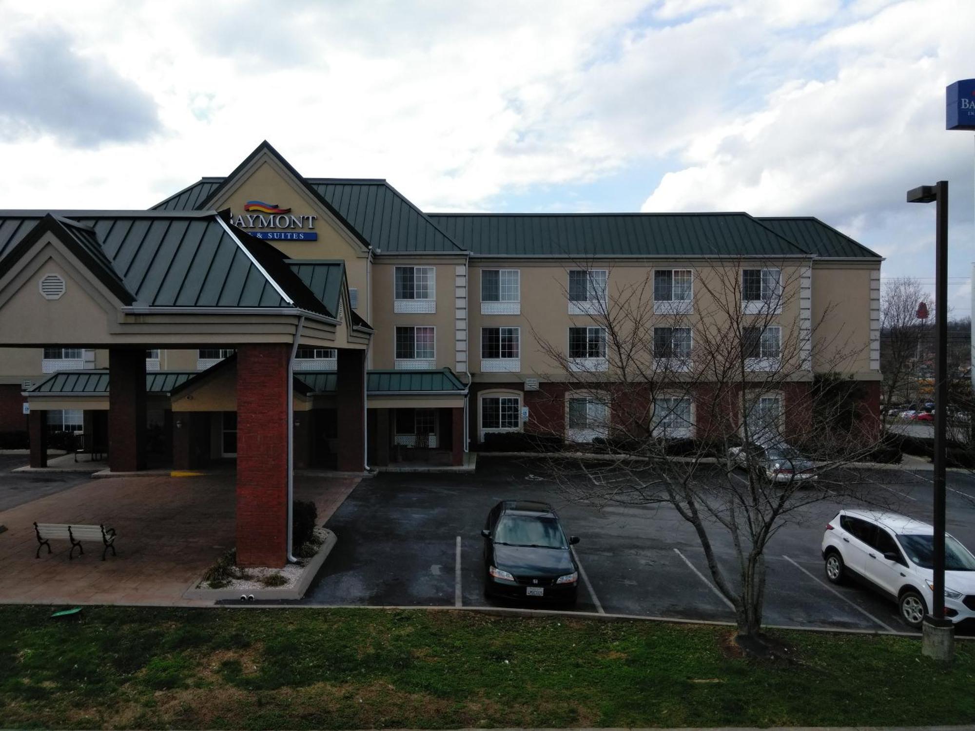 Hotel Baymont By Wyndham Clinton Exteriér fotografie